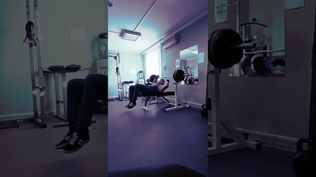 жим лёжа.mp4