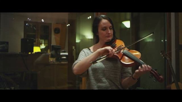 Nancy Kerr Discusses The First Fiddle She Bought Herself And Using It On The Abum Murmurs