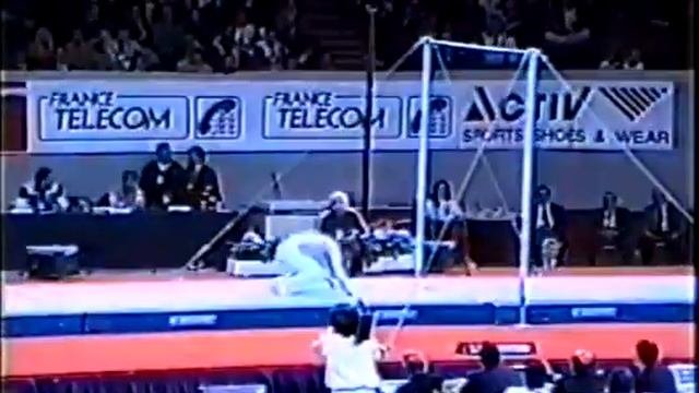 Triple Front HB Dismount (Sergei Rumbutis) / Перекладина: соскок тройное сальто вперед в группировк