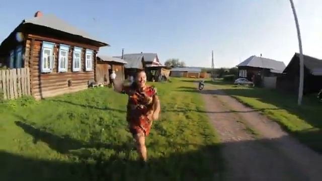 ДЕРЕВЕНСКАЯ ПЕВИЦА  СМЕШНОЙ КЛИП 