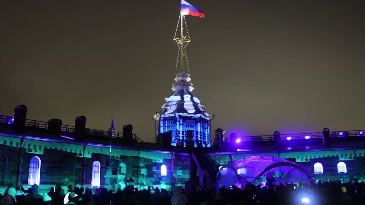 Световое шоу в Петропавловской крепости