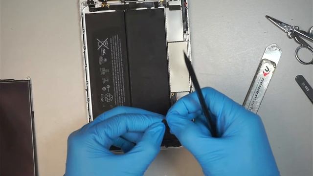 Screen Replacement on iPad Mini 2 A1490