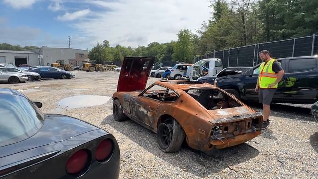 Buying A BURNED Nissan GTR From Copart Salvage Auction?!