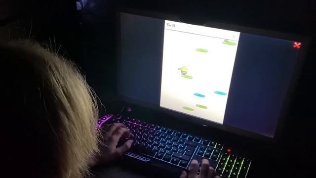 ЭТОТ ПАРЕНЬ ДУДЛ ДЖАМП
