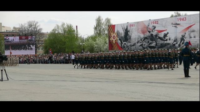 09 05 2021 Верхняя Пышма парад победы. пешие