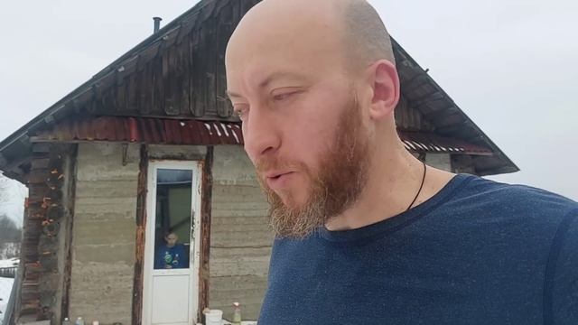 Делаю самую важную работу в деревне! Не знаю важнее дел, чем эти!