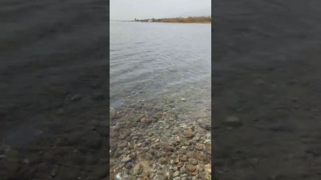 Огромное озеро село Бостери