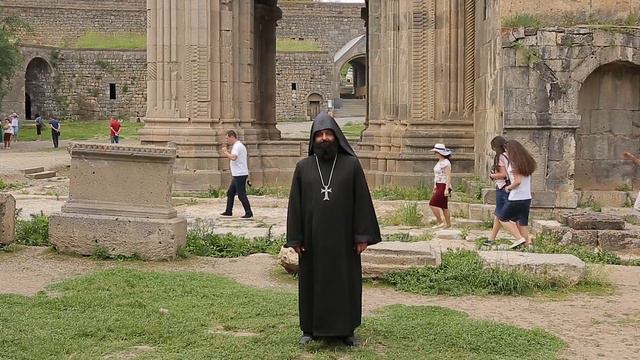 Отец Микаэль | Հայր Միքայել