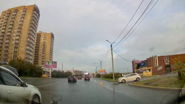 Движение на автомобиле по Тюмени до музыкальной школы и обратно