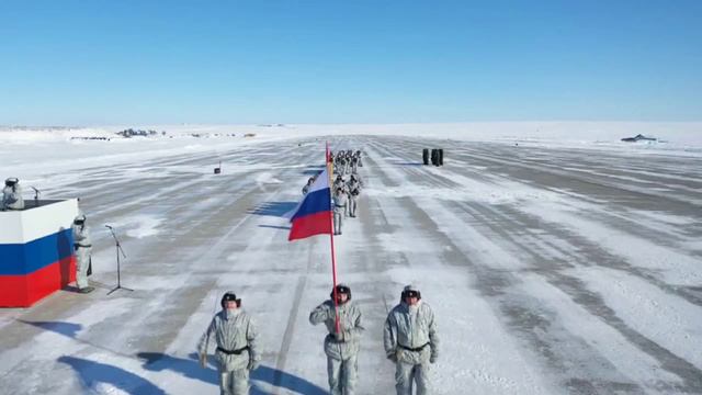 Военный парад на острове Котельный прошли торжественным маршем в честь 79-й годовщины Победы в ВОВ