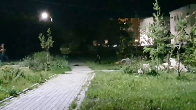 ПРАНК С ЗАКЛАДКАМИ !! Просим прохожих помочь найти закладку.  1 Часть.