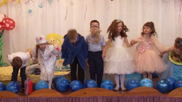 177 Клип Детский сад прощай 2018