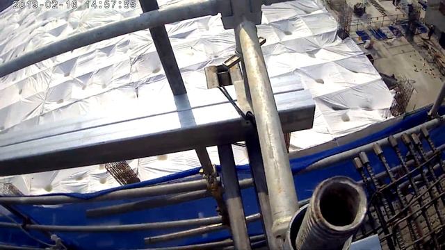 Строительство фасадных лесов в Корее. Construction of facade woods in Korea