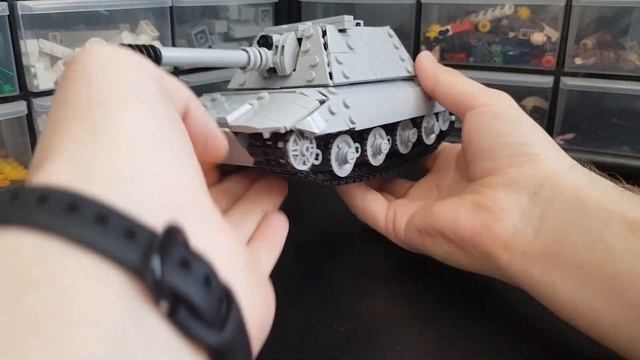 LEGO E100 tank in minifig scale!