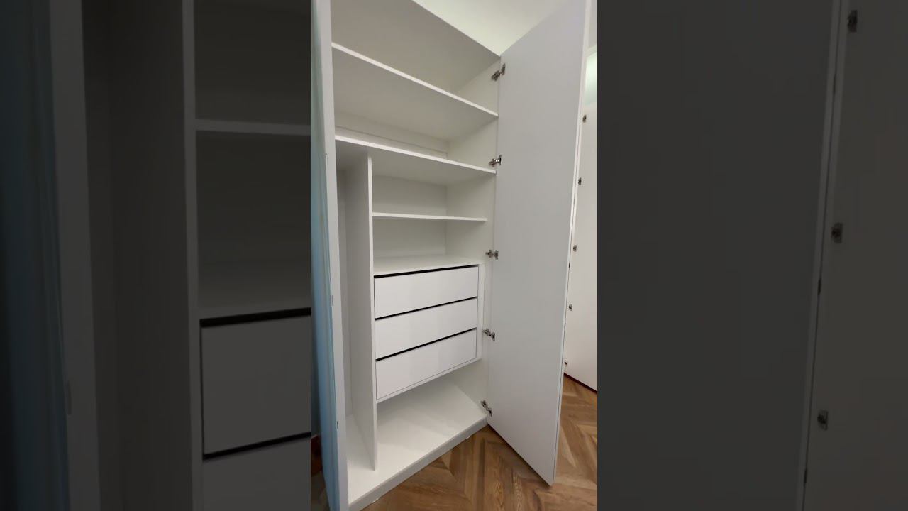 Шкаф в спальню сына заказчицы #design #designinterior #bed #sonsbedroom