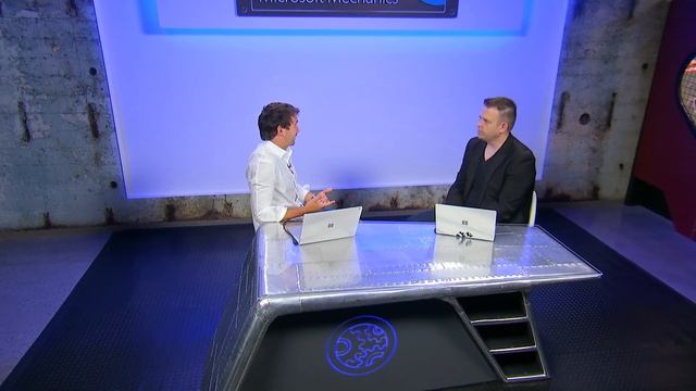 What is Azure Machine Learning service and how data scientists use it