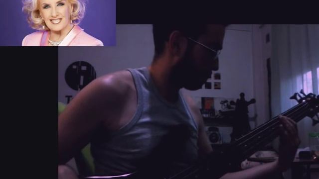 Almorzando con Mirtha Legrand - Tema de apertura - linea de bajo
