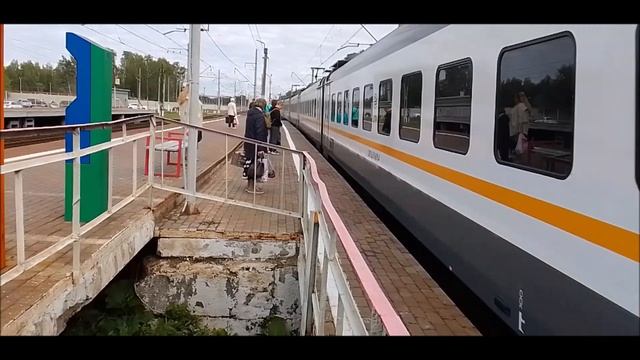 ПО 3 ПУТИ! ЭП2Д-0169" сообщением "Голутвин -Москва (Казанский Вокзал)