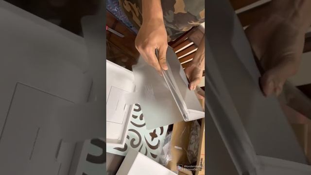 Unboxing MacBook pro 13inches space grey