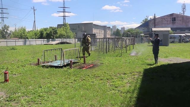 Во Владивостоке прошел конкурс мастерства пожарных Росгвардии.
