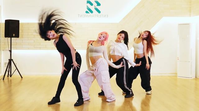 KISS OF LIFE - 'Nobody Knows' Dance Practice Mirrored