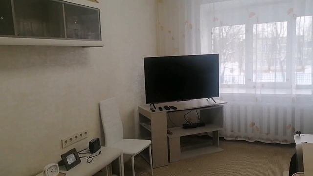 Купили телевизор. Переставили мебель в зале. Обед для мужа.