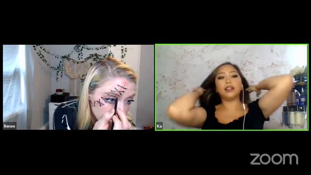 Battle of The Brushes: Halloween Makeup Tips