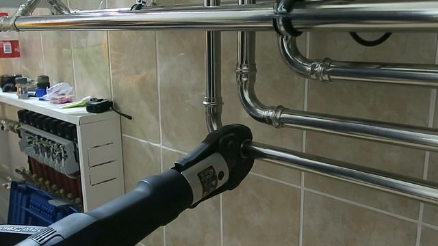 Опрессовка труб