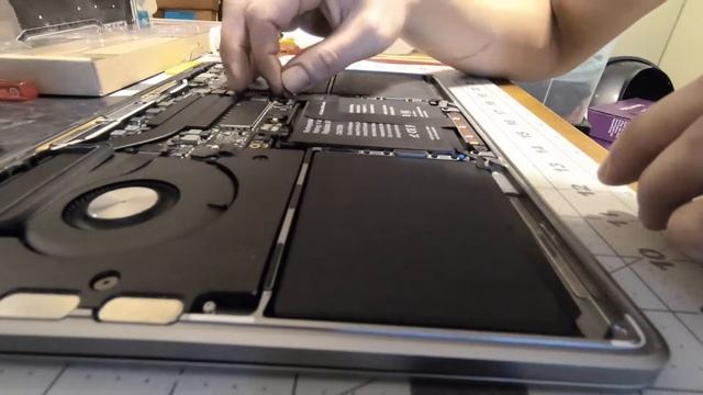 Macbook Pro Battery Replacement A1708 A1713