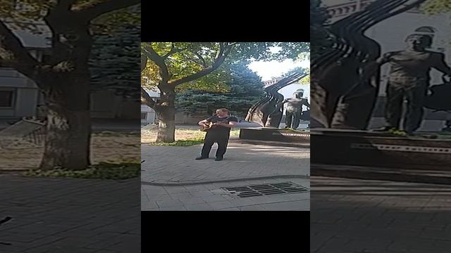 Купола Российские стихи В. Высоцкого (исполняет Гоменко)