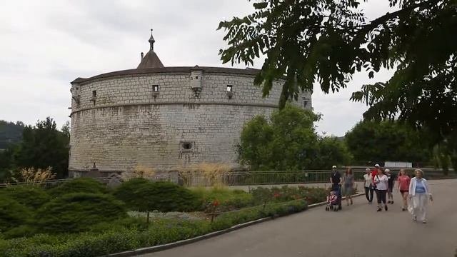 Как люди живут в замке/Швейцария