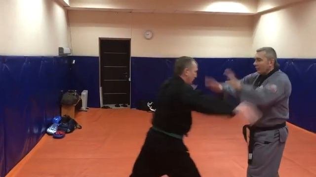 Sin Moo Hapkido Novosibirsk , от захватов за плечи