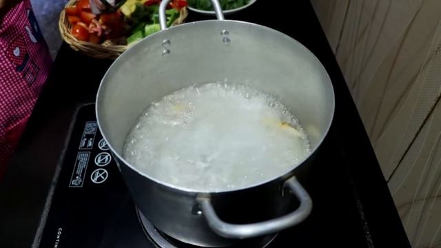 Vietnamese Sweet and Sour Fish Soup | Pineapple Fish Soup Recipes
