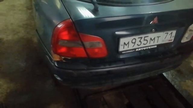 В разборе Mitsubishi Carisma 1,6 мкпп рестайлинг лифтбек.