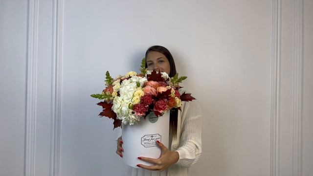 Купить букет в шляпной коробке #18 на FlowBeri ru
