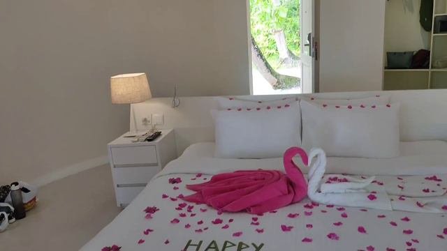 Deluxe Beach Villa Tour  Sun Siyam Vilu Reef Maldives Trip travelify_tales maldives beachvilla
