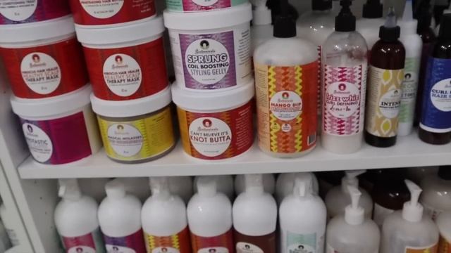 CALLING ALL PRODUCT JUNKIES | MY NATURAL HAIR PRODUCT STASH!
