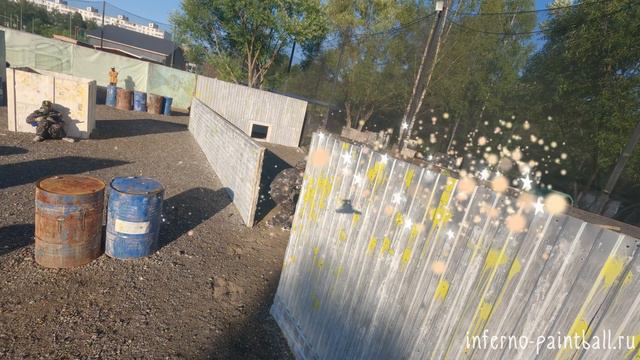 Полет над площадкой пейнтбольного клуба Инферно, Москва