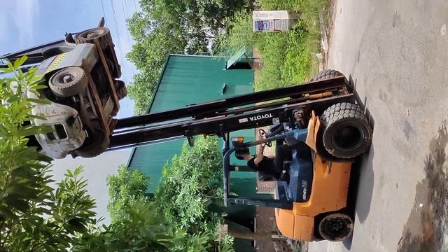 Test Thực Nâng Toyota 7FD35 (Nâng Nissan 2,5T Trọng Lượng 3775kg)
