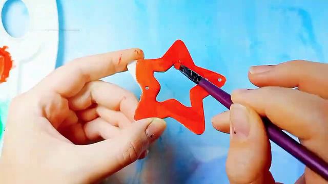 Елочные игрушки из глины _ Как сделать новогодние игрушки своими руками