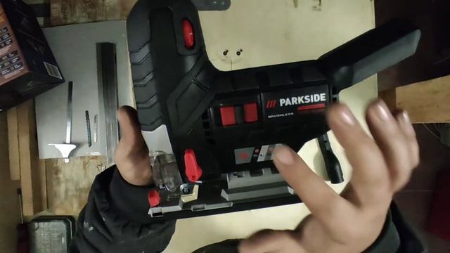 Seghetto alternativo a pendolo PSSAP 20-Li A1 Parkside Performance unboxing recensione opinioni