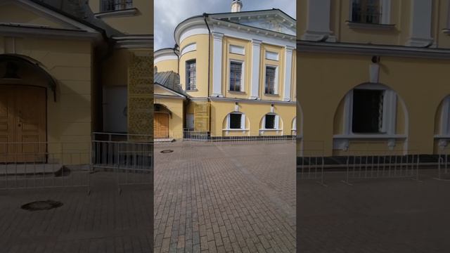 Храм Матроны Московской на Таганке, небольшие очереди на 40 минут каждая