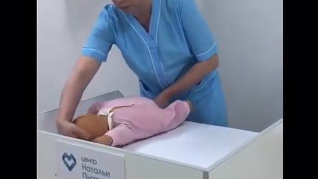 Комплекс ЛФК для малышей до 3 месяцев