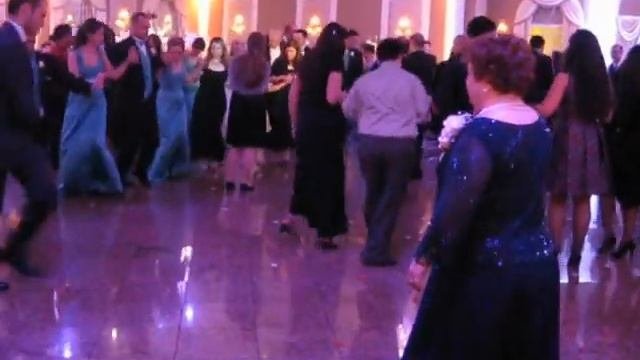 Turkish Halay dancing at Ozlem and Erdincs wedding