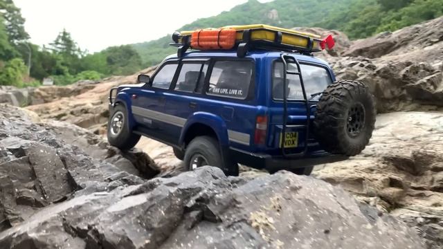 1/10 Scale RC : TOYOTA Land Cruiser LC80(SCX10 III Chassis) Valley Adventure #4.