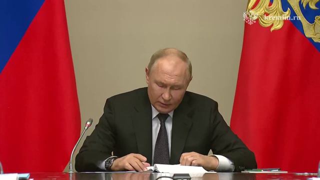 Владимир Путин провёл совещание в Ново-Огарёве