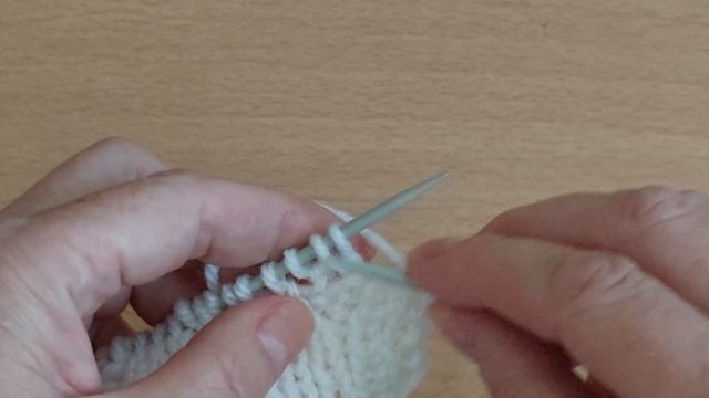 Ажурный узор спицами для жилета, кардигана, свитера, кофточки.