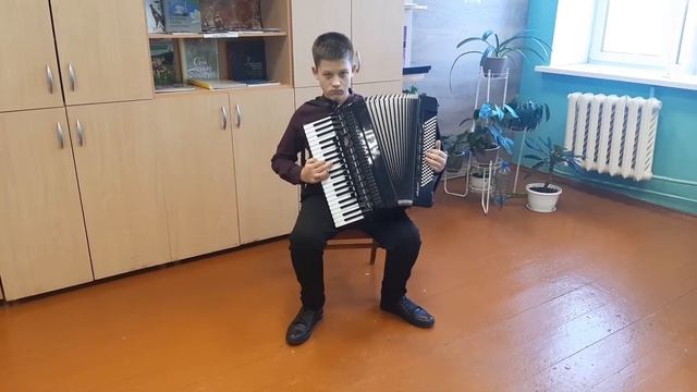 Акулович Егор.  "Ты пойди моя коровушка домой" Л. Малиновский