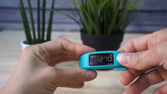 Обзор спортивного трекера Garmin Vivofit