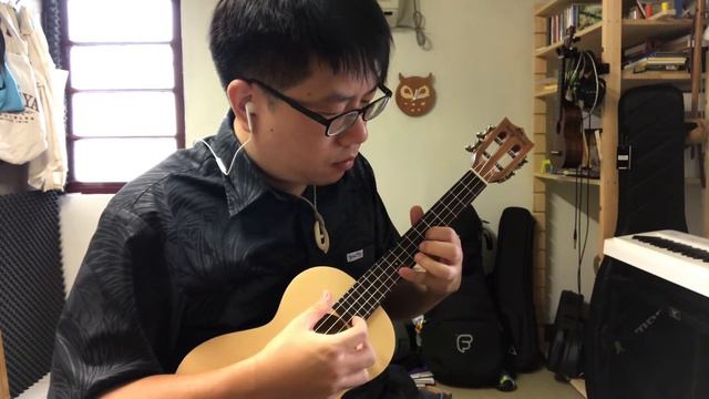 Somewhere Over The Rainbow  ukulele version by Koyama KYM-250SPR-T